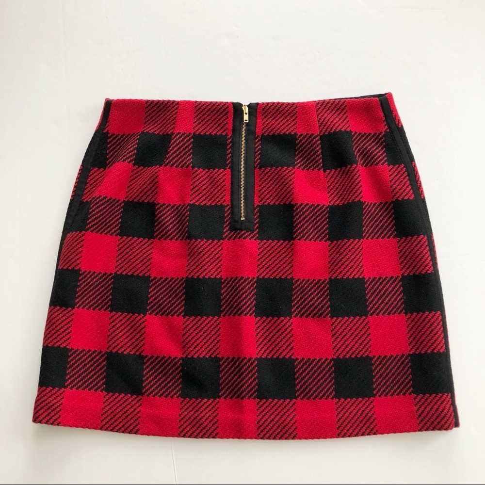 Vineyard Vines size 10 buffalo plaid mini skirt - Picture 7 of 8